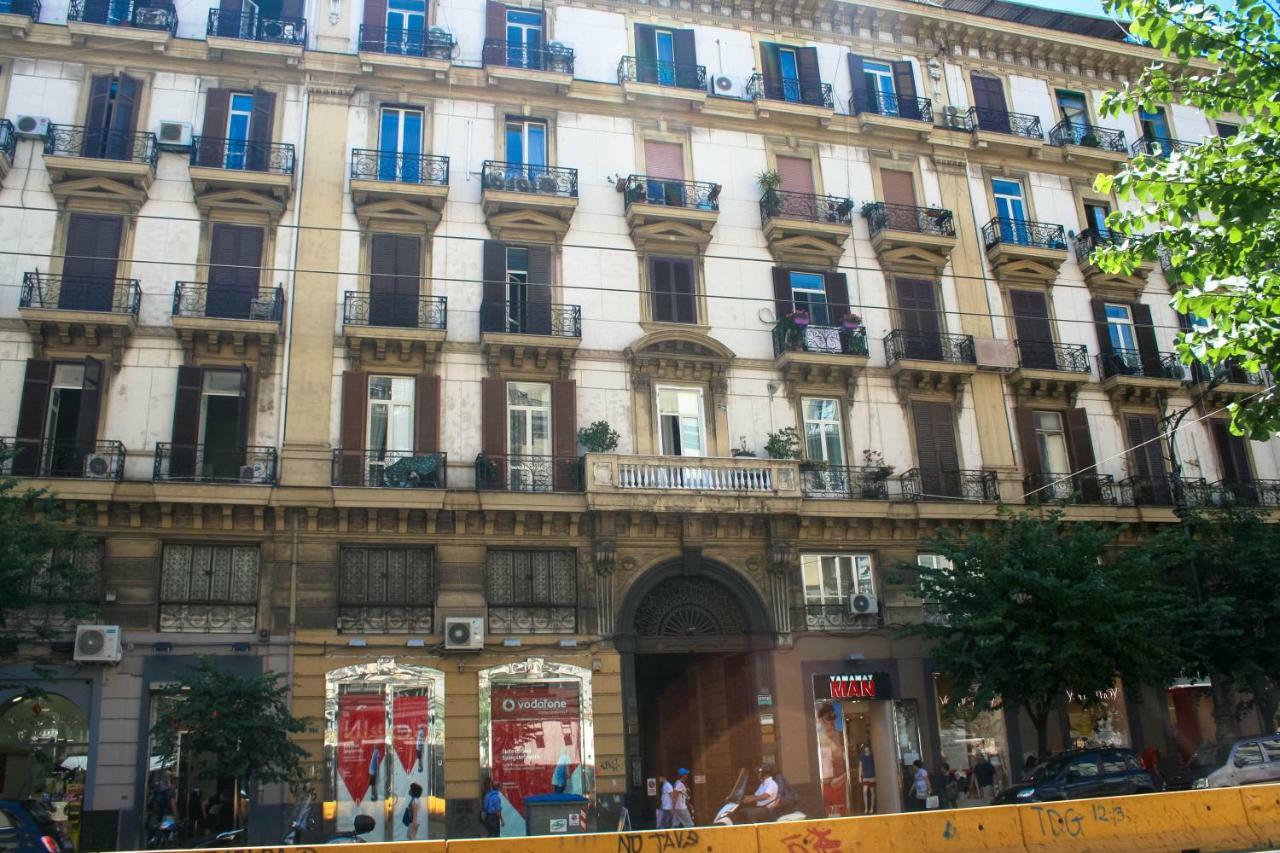 Bianchi Mediterranei B&B Napoli Dış mekan fotoğraf